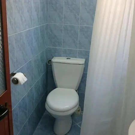 Kulla E Vekut *