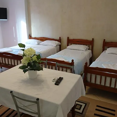 Kulla E Vekut Apartment *