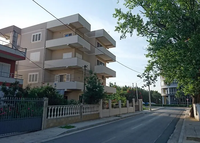 Kulla E Vekut Appartement *